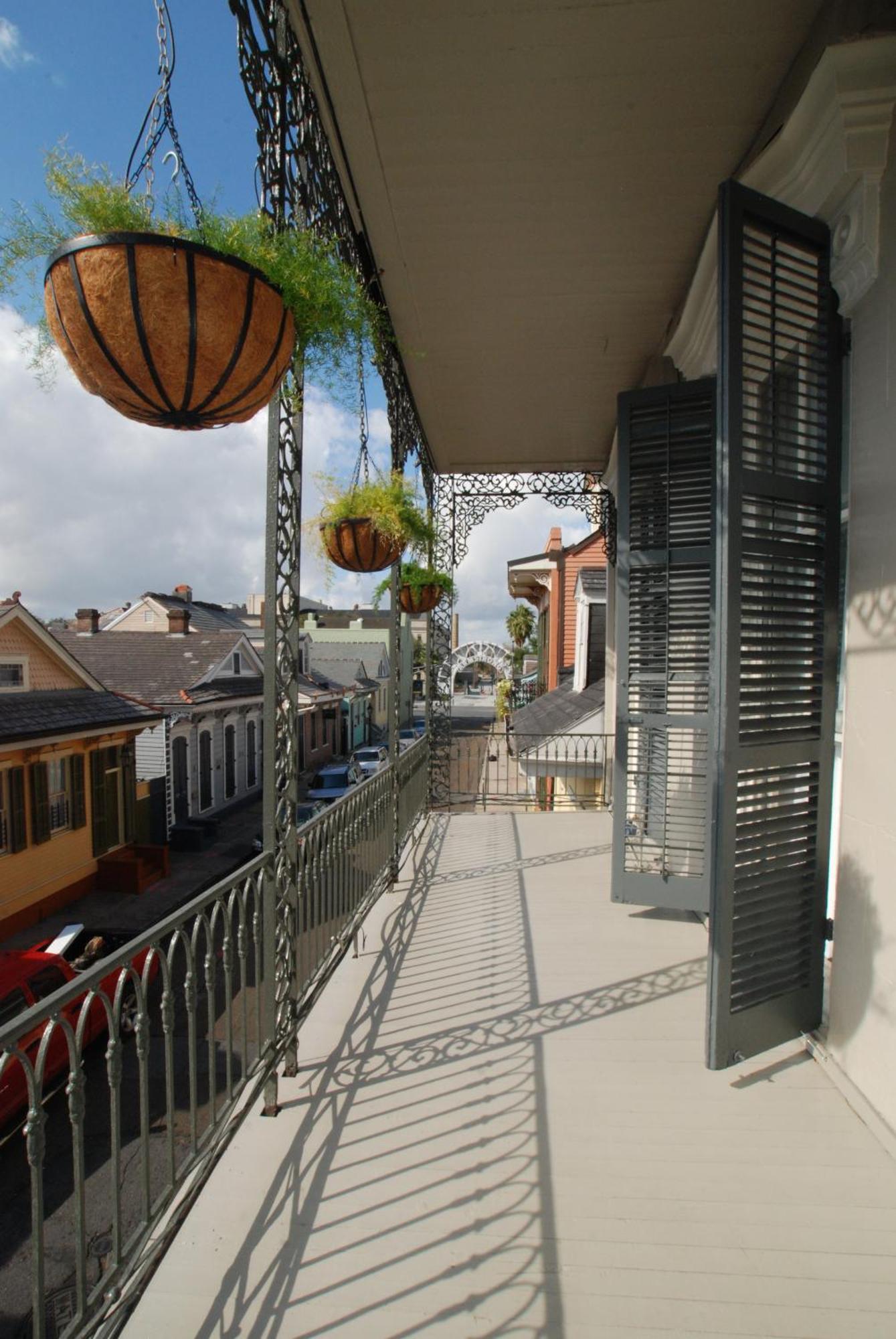 Inn On St. Ann, A French Quarter Guest Houses Property La Nouvelle-Orléans Extérieur photo