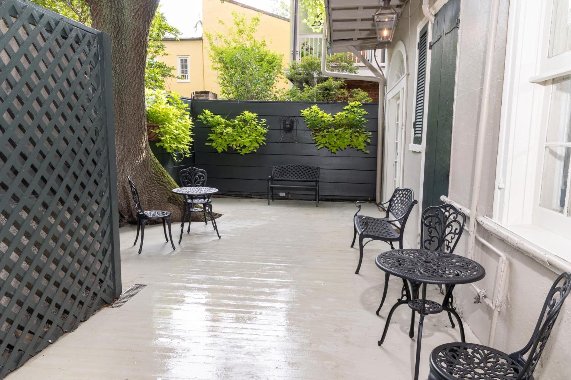Inn On St. Ann, A French Quarter Guest Houses Property La Nouvelle-Orléans Extérieur photo
