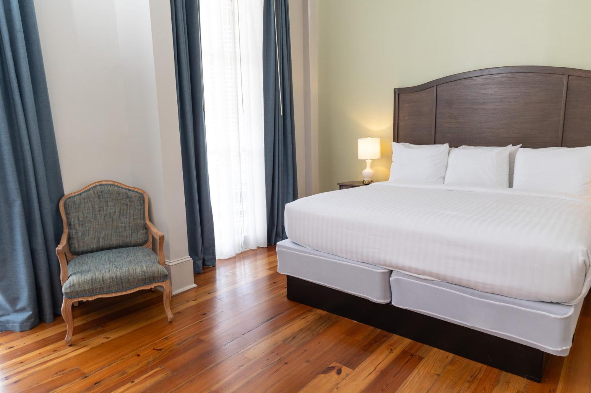 Inn On St. Ann, A French Quarter Guest Houses Property La Nouvelle-Orléans Extérieur photo