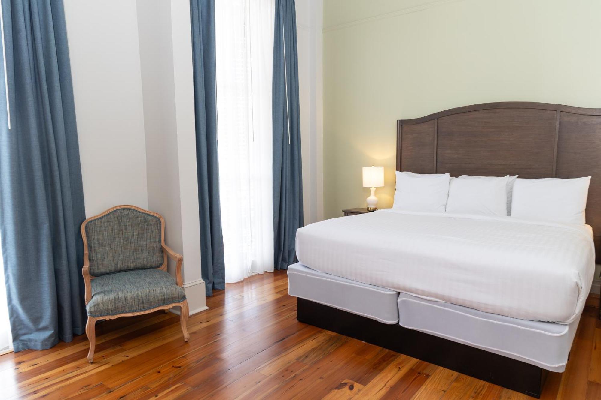 Inn On St. Ann, A French Quarter Guest Houses Property La Nouvelle-Orléans Extérieur photo