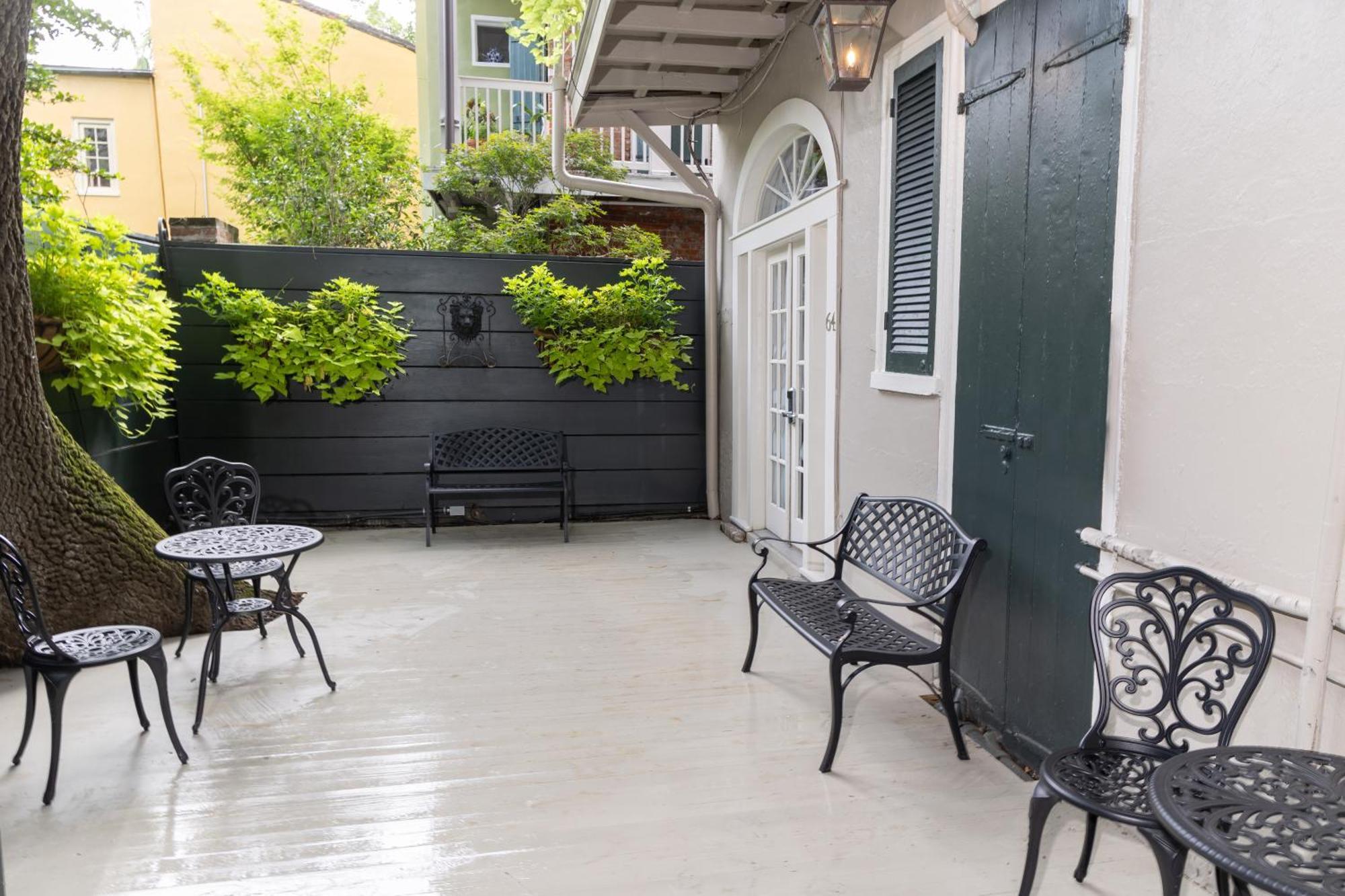 Inn On St. Ann, A French Quarter Guest Houses Property La Nouvelle-Orléans Extérieur photo