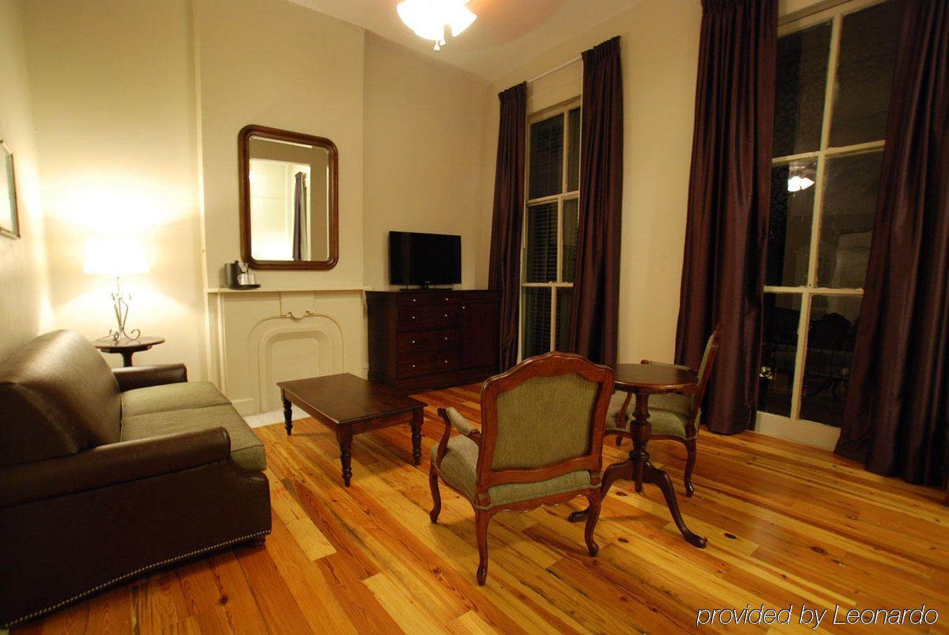 Inn On St. Ann, A French Quarter Guest Houses Property La Nouvelle-Orléans Extérieur photo