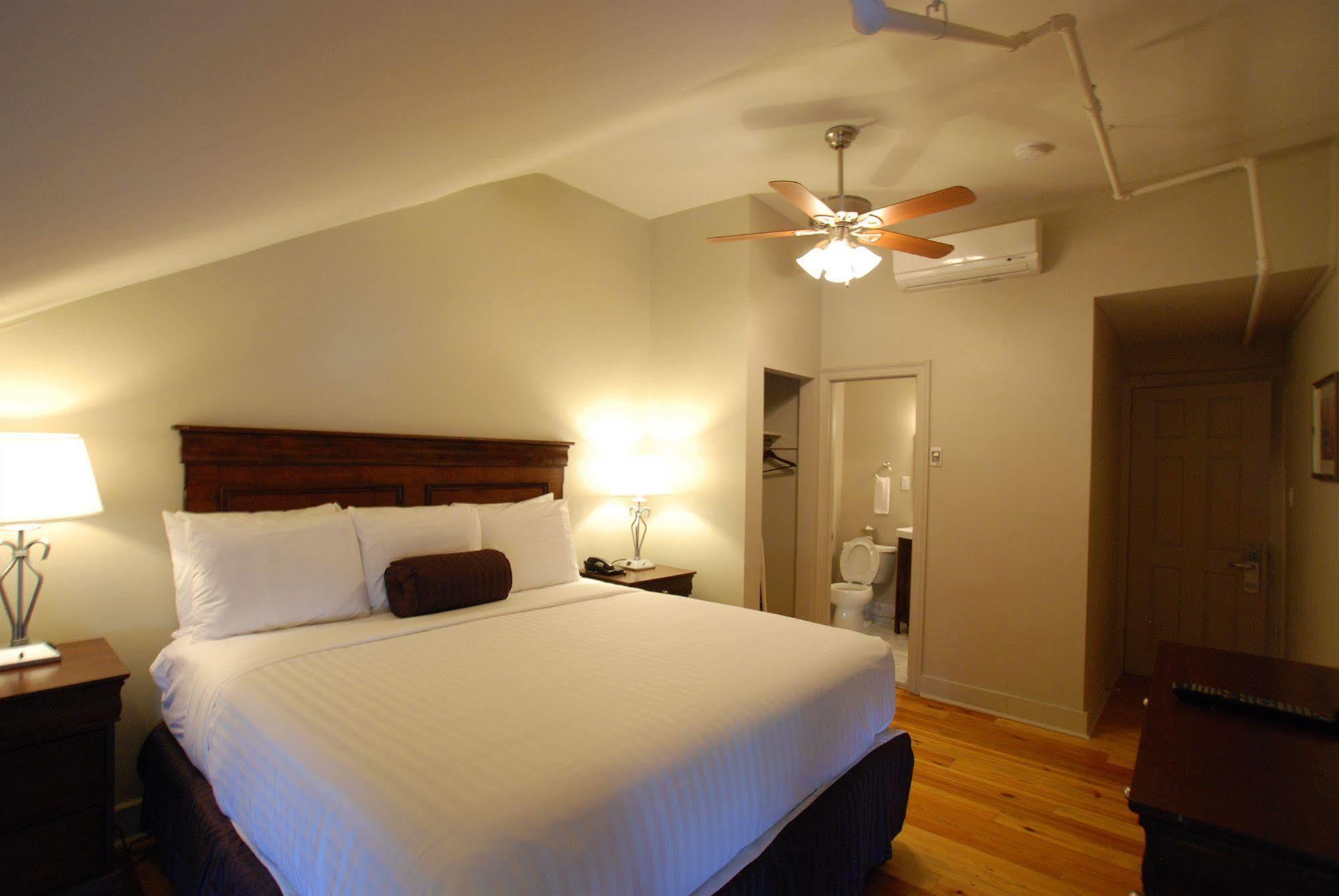 Inn On St. Ann, A French Quarter Guest Houses Property La Nouvelle-Orléans Extérieur photo